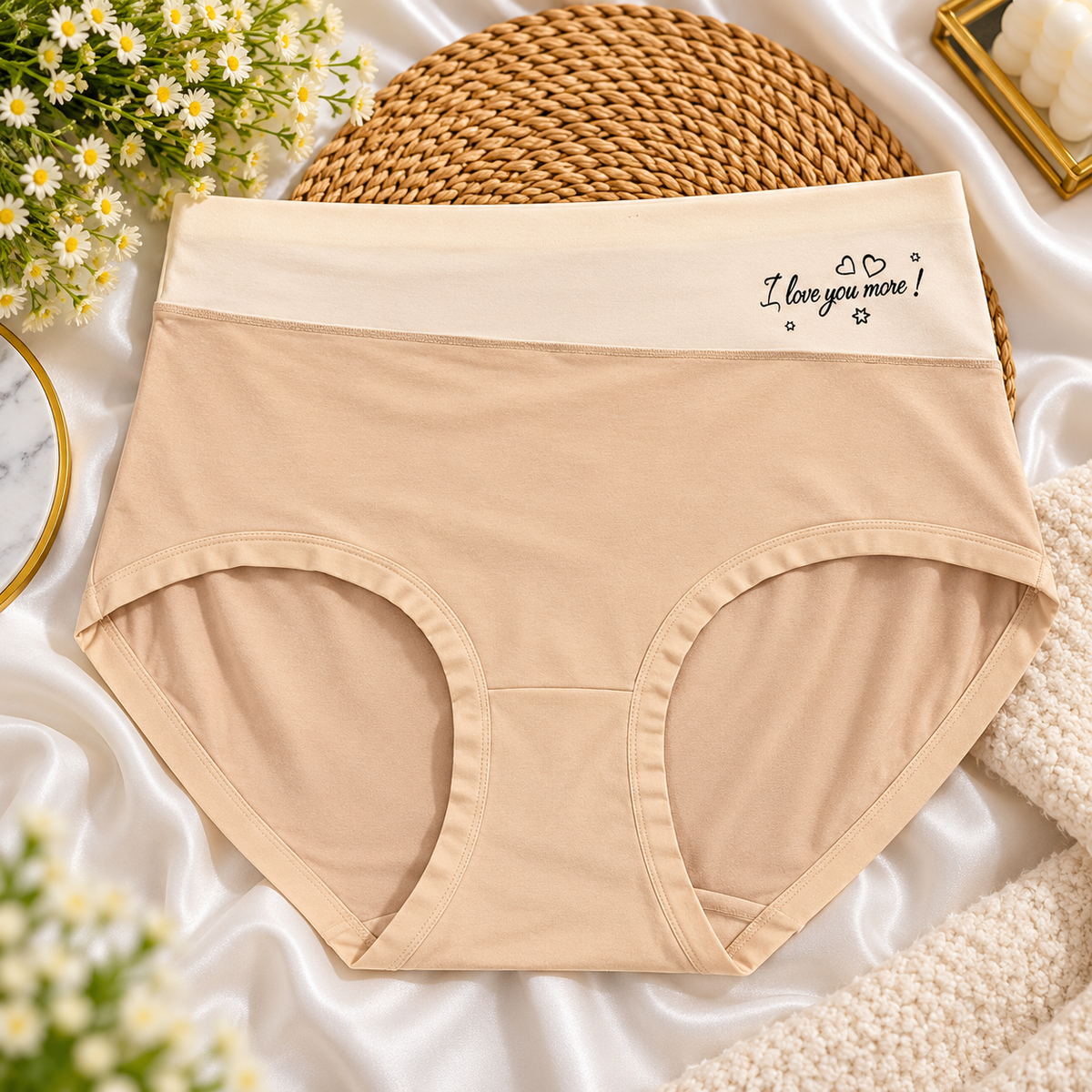 Beige soft jersey briefs with cream slogan waistband