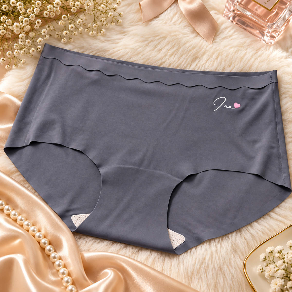 Ladies Imported Seamless Panties – Pack of 6